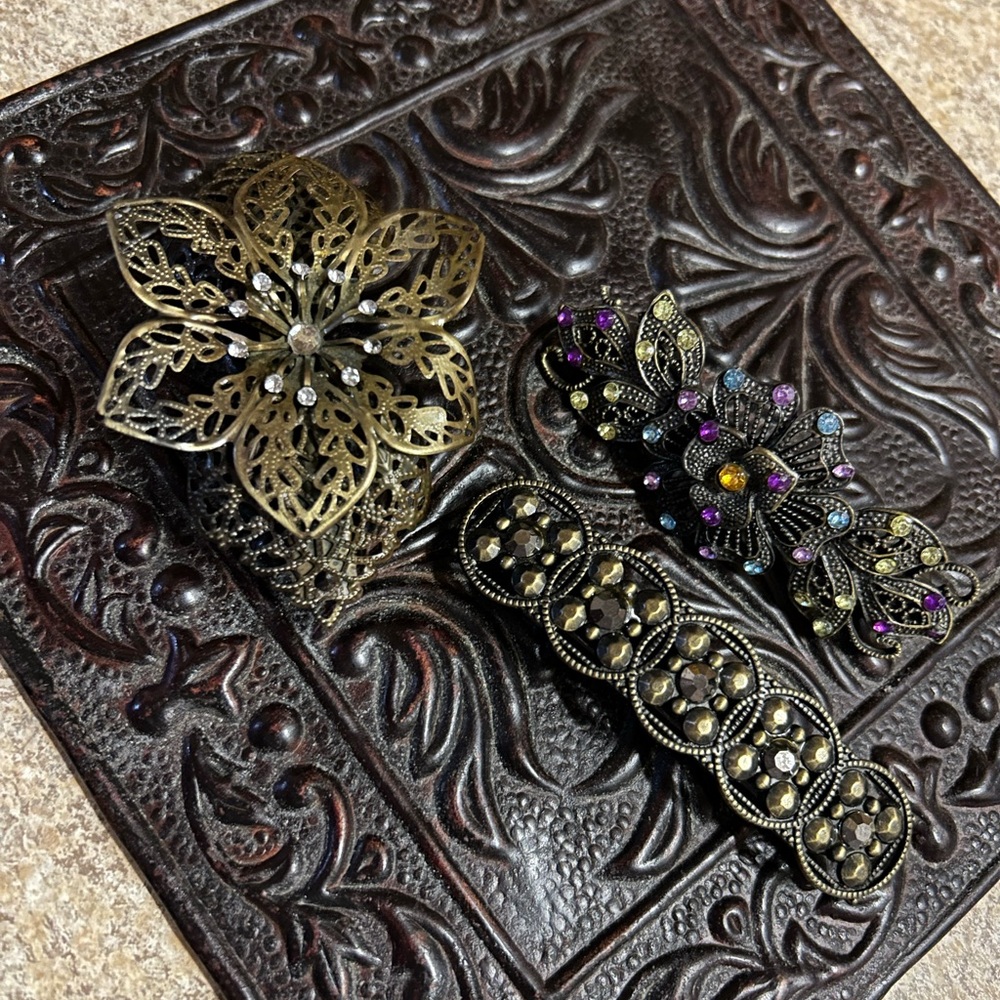 Elegant Floral Hair Clip Set - Gold and Multicolor